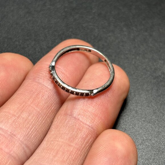 VTG Sterling Silver 925 Cubic Zirconia Pave Set 2mm Band Ring Size 7.75 - Picture 6 of 10